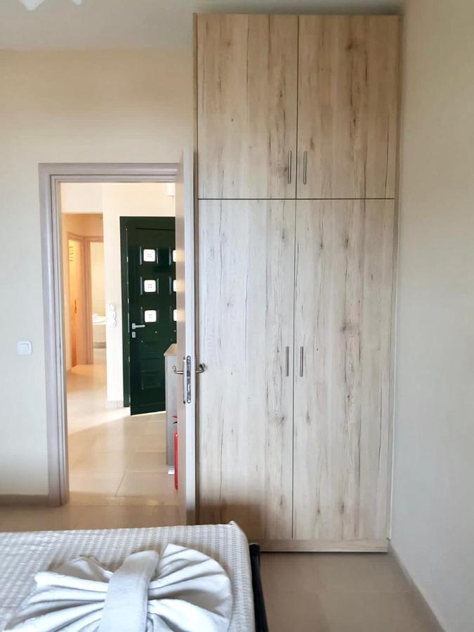 Votsalo Pool Apts Kalami  Zewnętrze zdjęcie