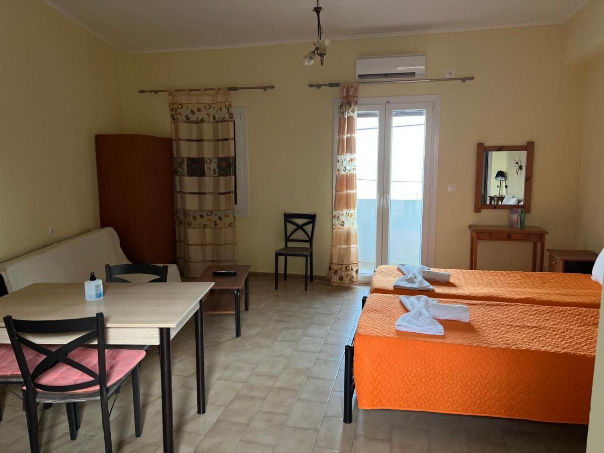 Votsalo Pool Apts Kalami  Zewnętrze zdjęcie