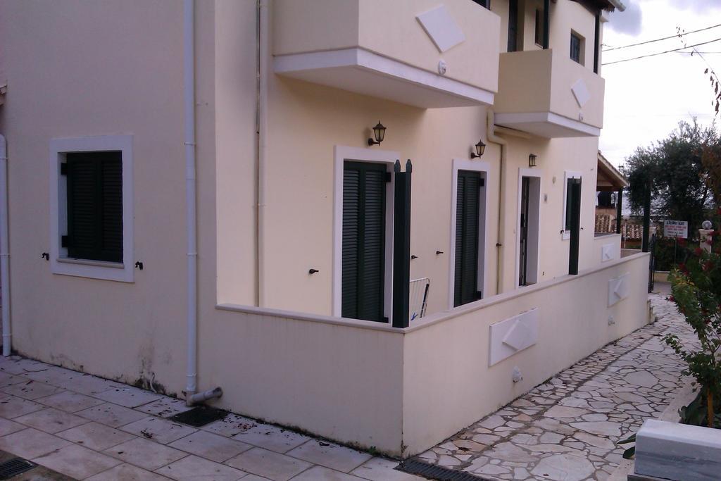 Votsalo Pool Apts Kalami  Zewnętrze zdjęcie